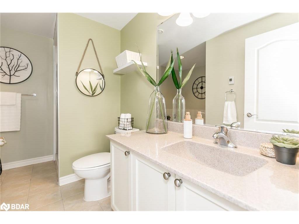 









699


Aberdeen

Boulevard, 8,
Midland,




ON
L4R 5P2

