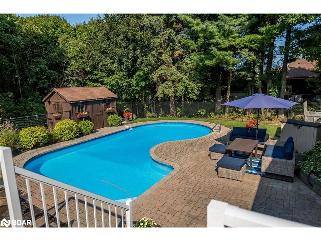 









6492


13th

Line,
Alliston,




ON
L9R 1V4

