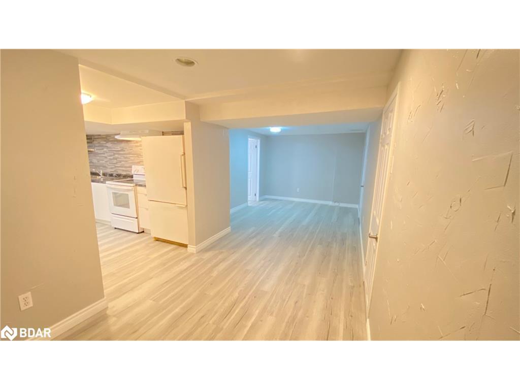 









22


Amblecote

Place, Bmst,
Hamilton,




ON
L8W 3E9

