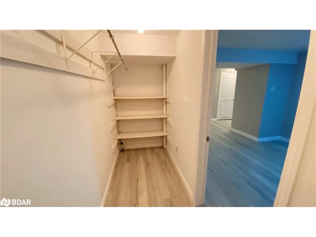 









22


Amblecote

Place, Bmst,
Hamilton,




ON
L8W 3E9

