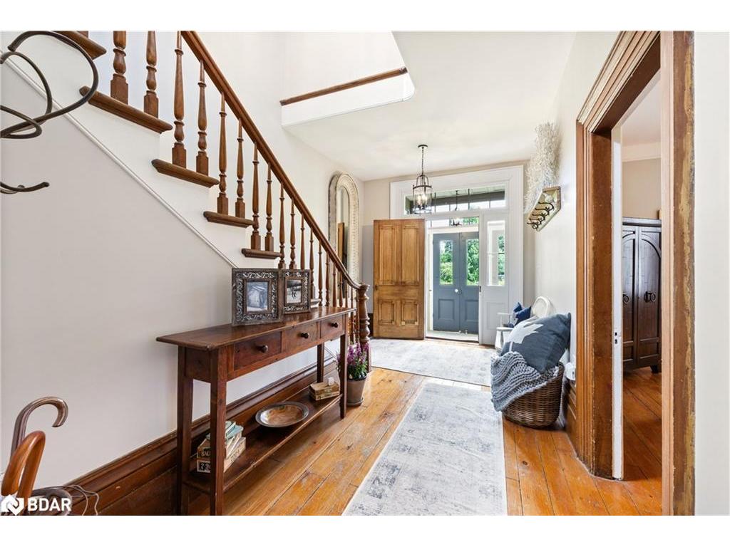 









311


Tollendal Mill

Road,
Barrie,




ON
L4N 7S6

