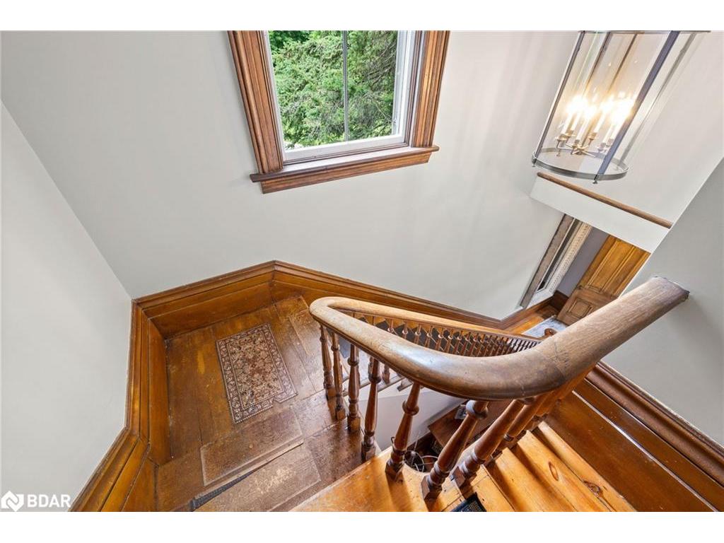 









311


Tollendal Mill

Road,
Barrie,




ON
L4N 7S6

