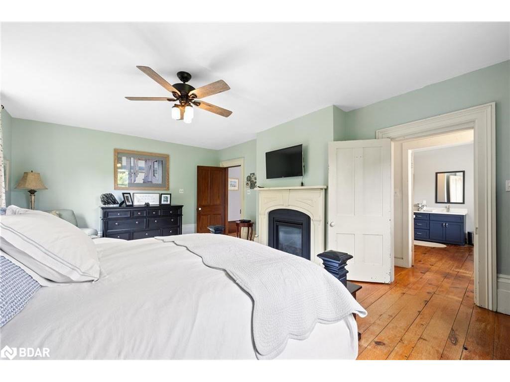 









311


Tollendal Mill

Road,
Barrie,




ON
L4N 7S6

