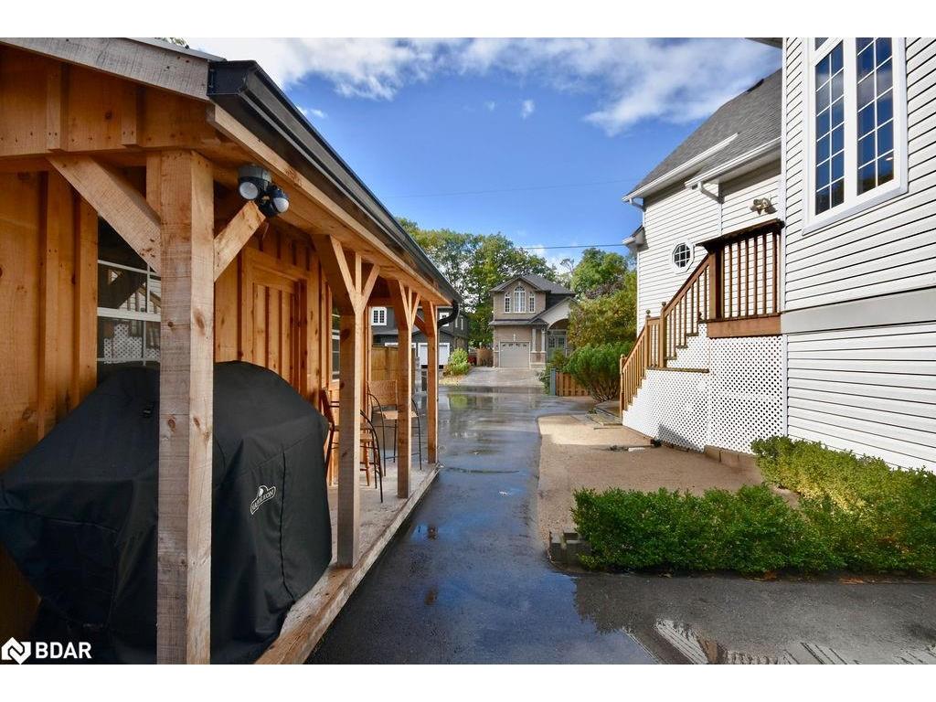 









25


Laidlaw

Street,
Wasaga Beach,




ON
L9Z 2L2

