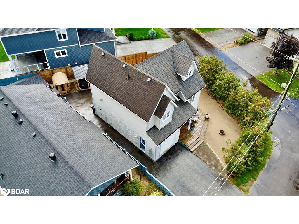 









25


Laidlaw

Street,
Wasaga Beach,




ON
L9Z 2L2

