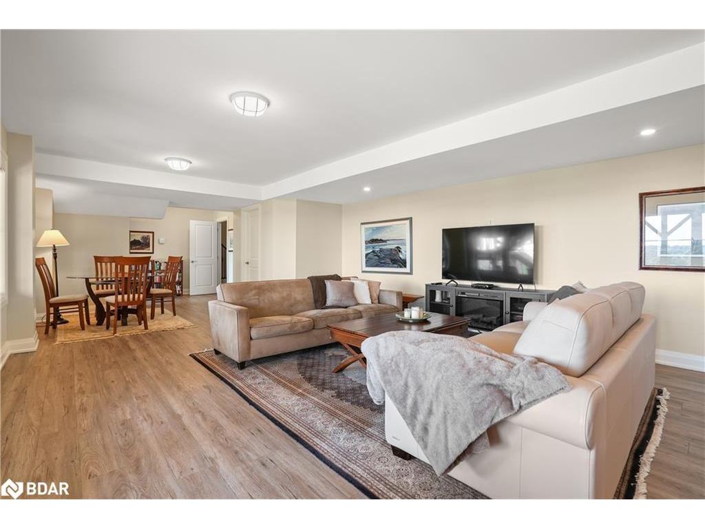 









3


Morgan

Drive,
Oro-Medonte,




ON
L0K 1E0

