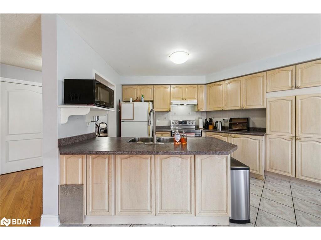 









3888


Barley

Trail,
Mississauga,




ON
L5M 6N2

