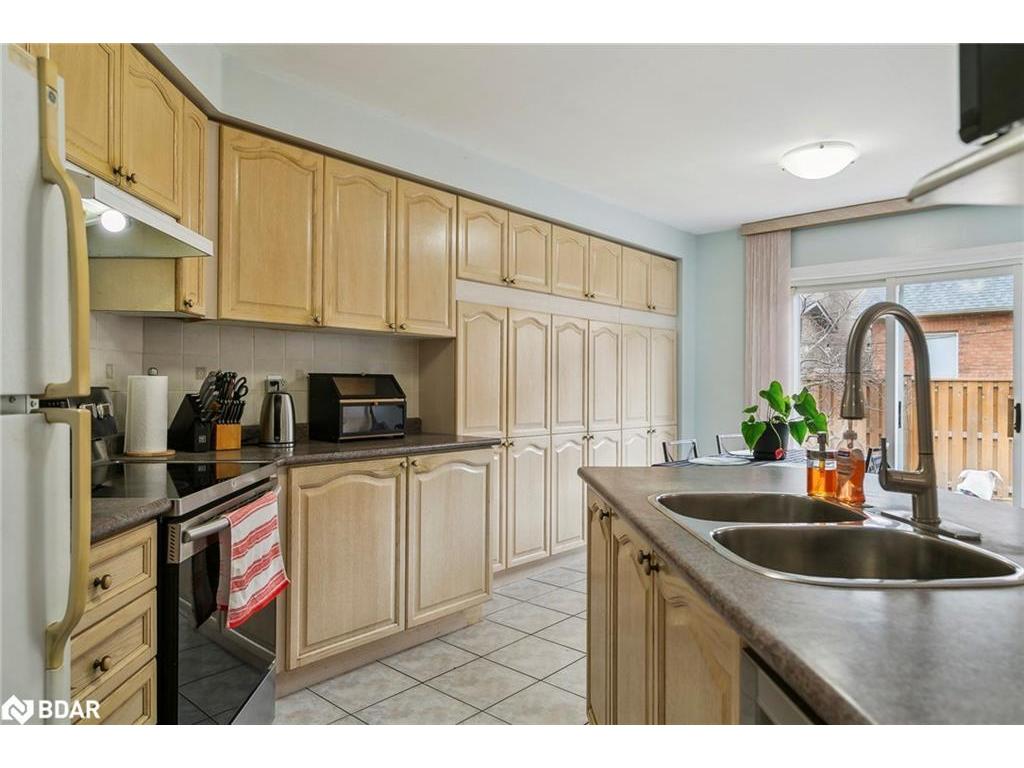 









3888


Barley

Trail,
Mississauga,




ON
L5M 6N2

