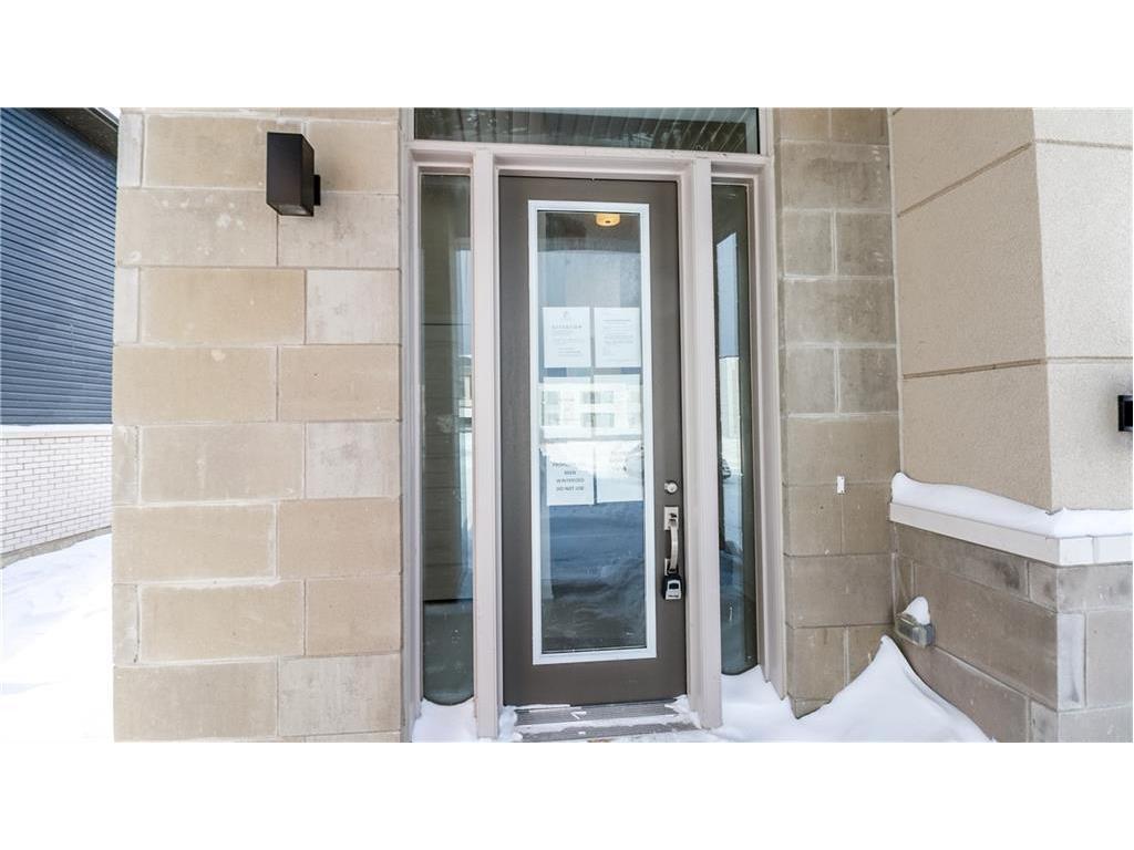 









3778


Sunbank

Crescent,
Severn,




ON
L3V 6H3

