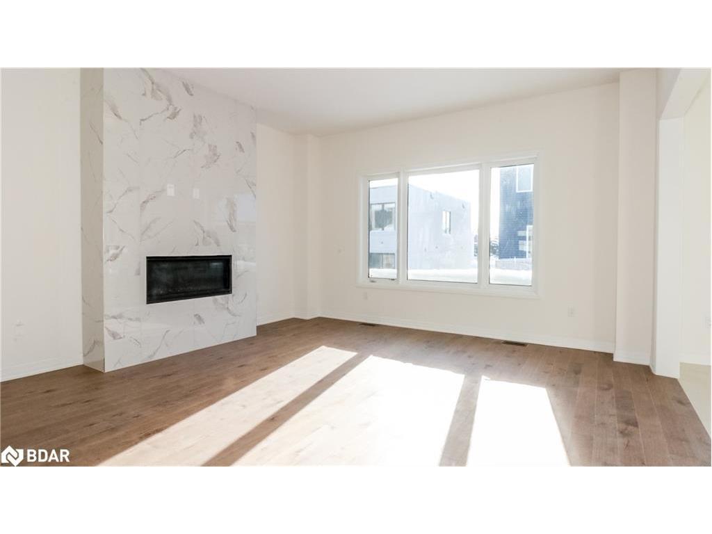 









3778


Sunbank

Crescent,
Severn,




ON
L3V 6H3


