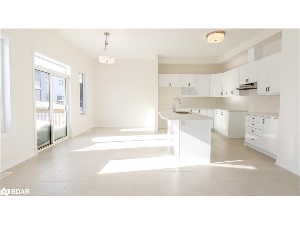 









3778


Sunbank

Crescent,
Severn,




ON
L3V 6H3

