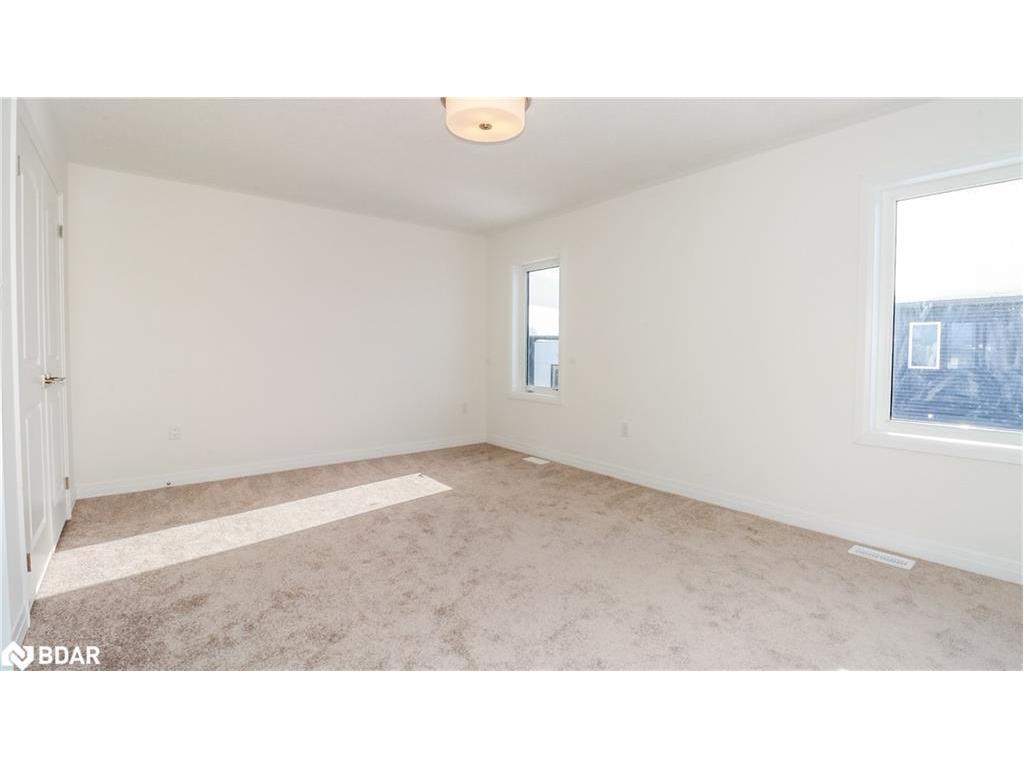 









3778


Sunbank

Crescent,
Severn,




ON
L3V 6H3

