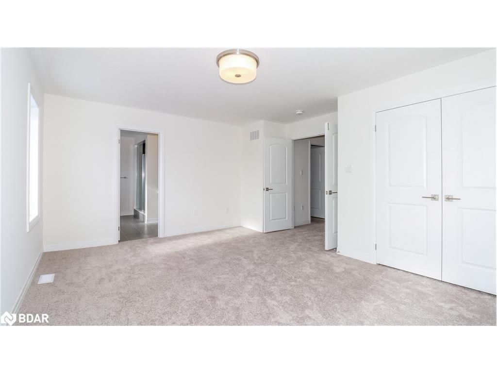 









3778


Sunbank

Crescent,
Severn,




ON
L3V 6H3

