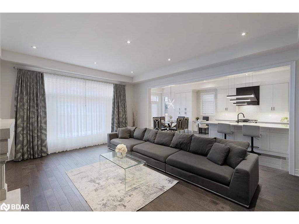 









3173


Millicent

Avenue,
Oakville,




ON
L6H 0V2


