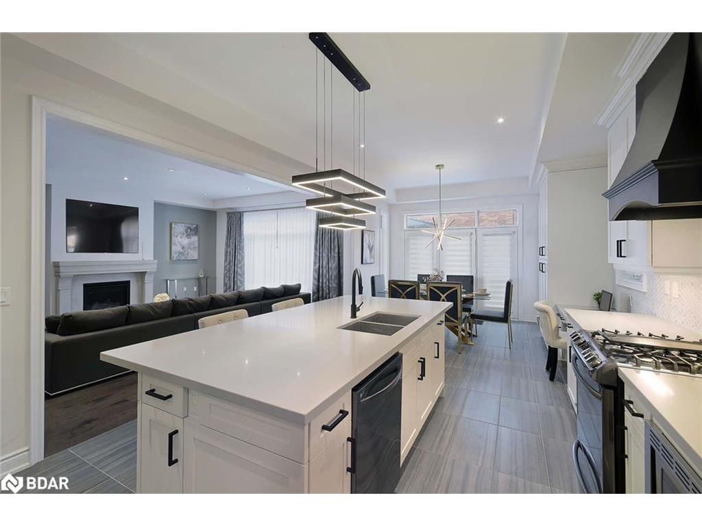 









3173


Millicent

Avenue,
Oakville,




ON
L6H 0V2

