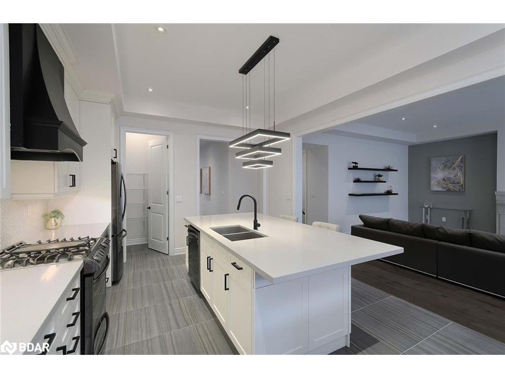 









3173


Millicent

Avenue,
Oakville,




ON
L6H 0V2

