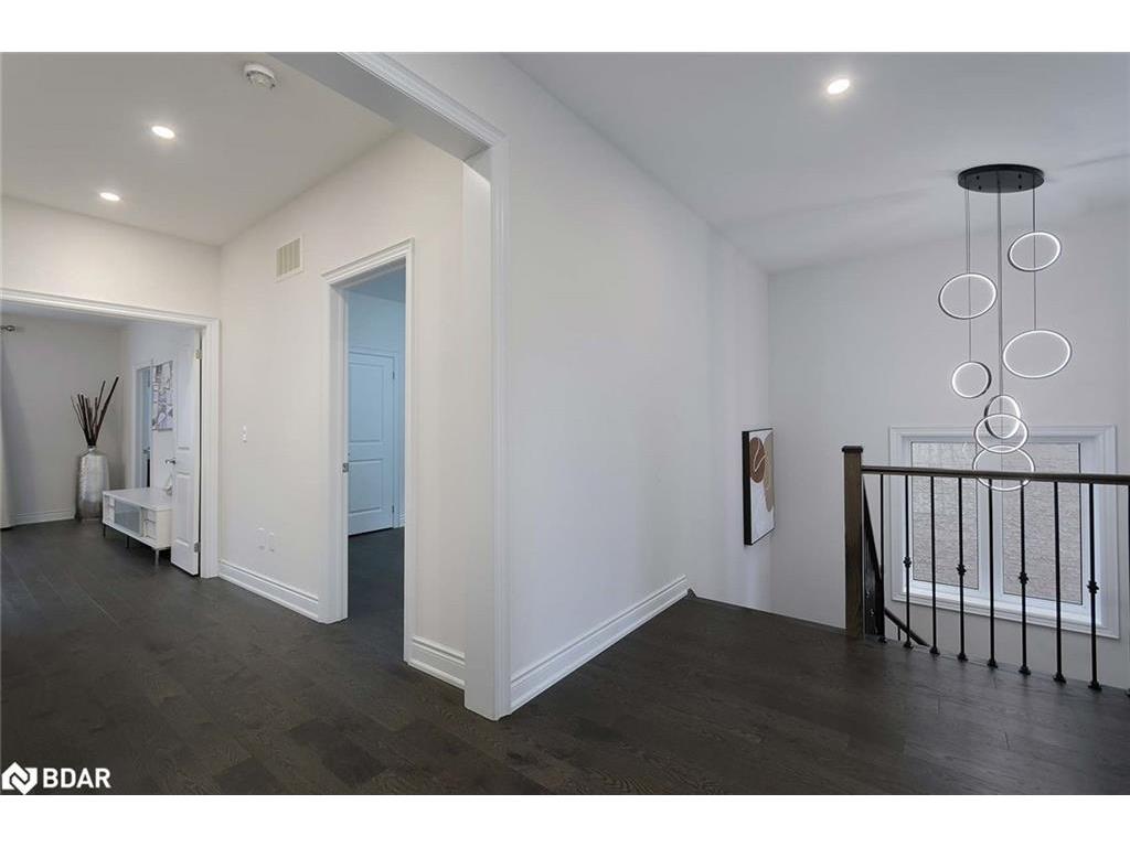 









3173


Millicent

Avenue,
Oakville,




ON
L6H 0V2

