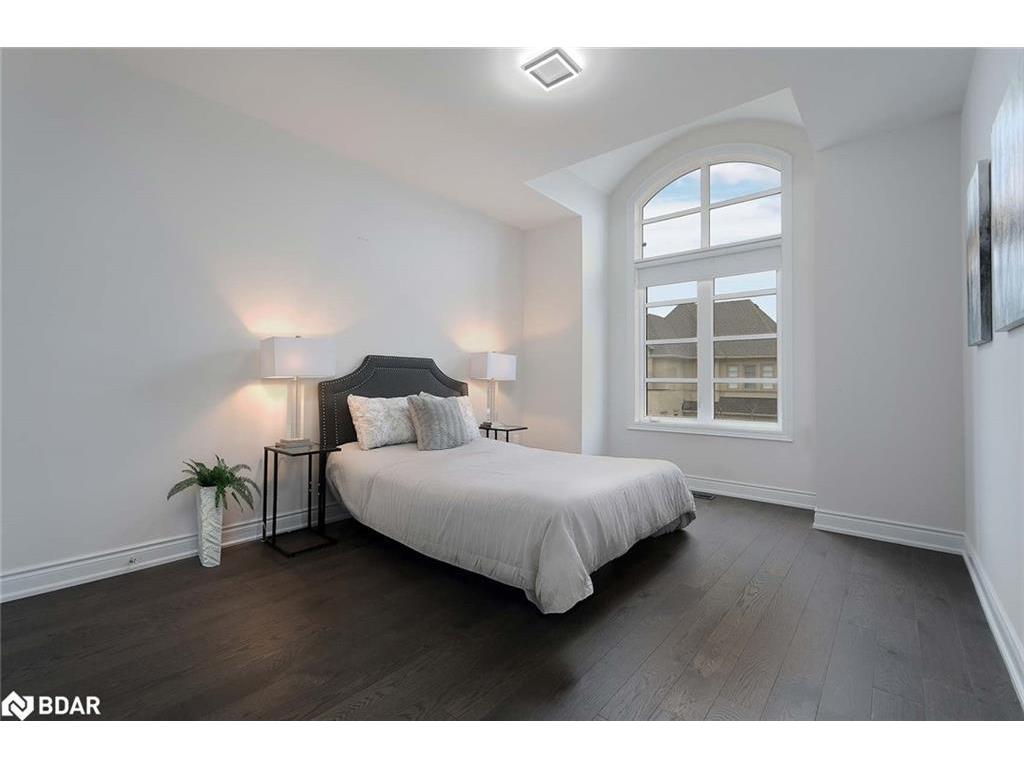 









3173


Millicent

Avenue,
Oakville,




ON
L6H 0V2

