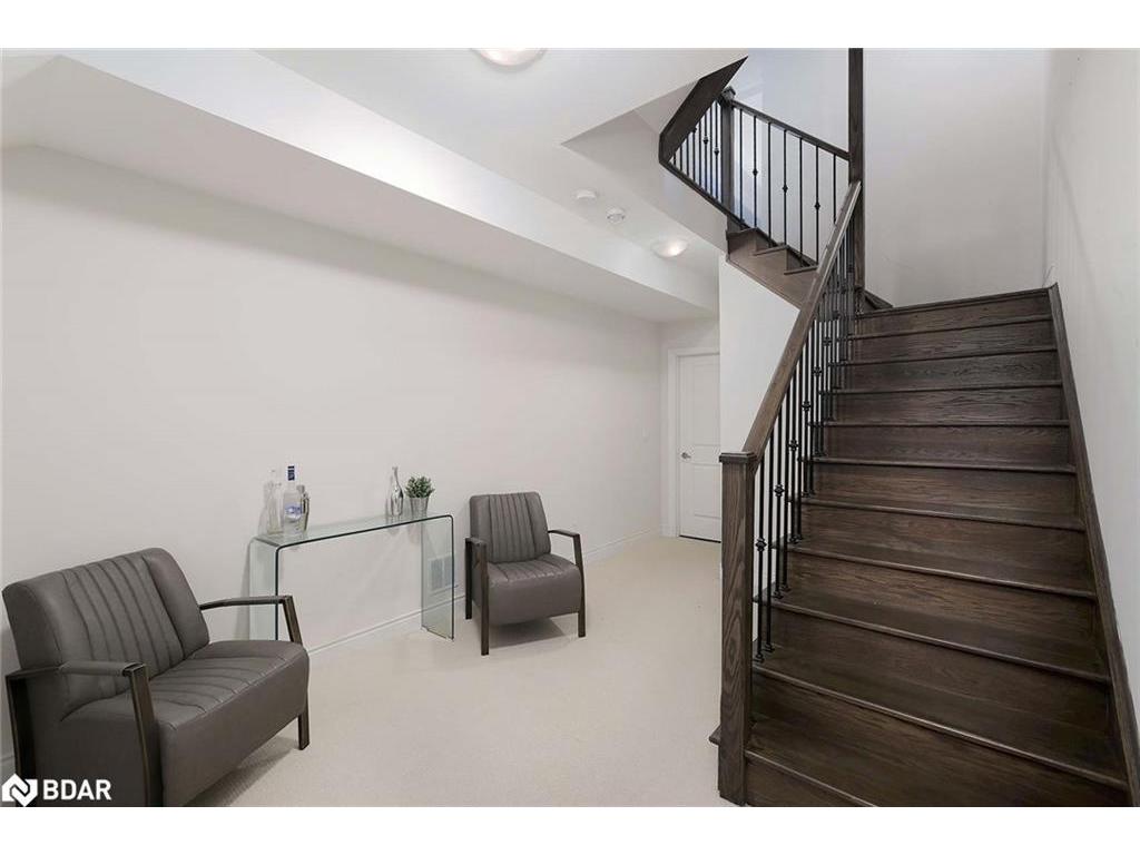 









3173


Millicent

Avenue,
Oakville,




ON
L6H 0V2

