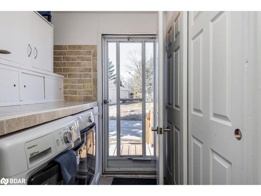 









25


Hawthorne

Drive,
Innisfil,




ON
L9S 1P1


