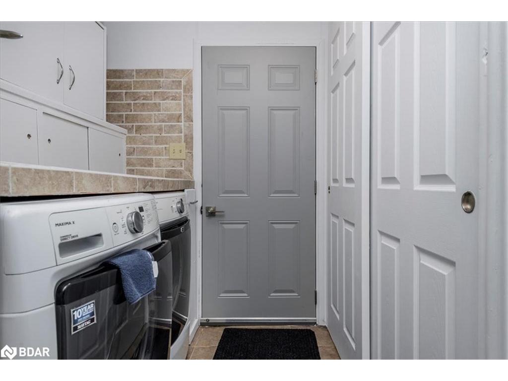 









25


Hawthorne

Drive,
Innisfil,




ON
L9S 1P1

