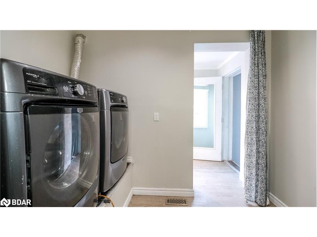 









104


Brown

Street,
Barrie,




ON
L4N 7V6

