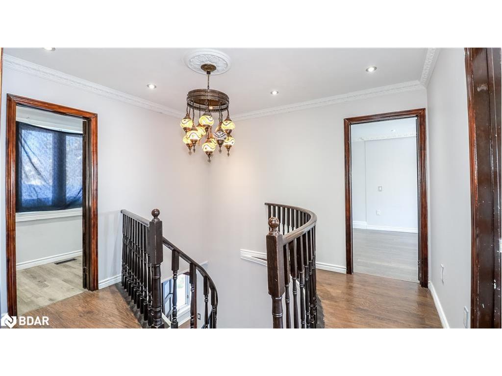 









104


Brown

Street,
Barrie,




ON
L4N 7V6

