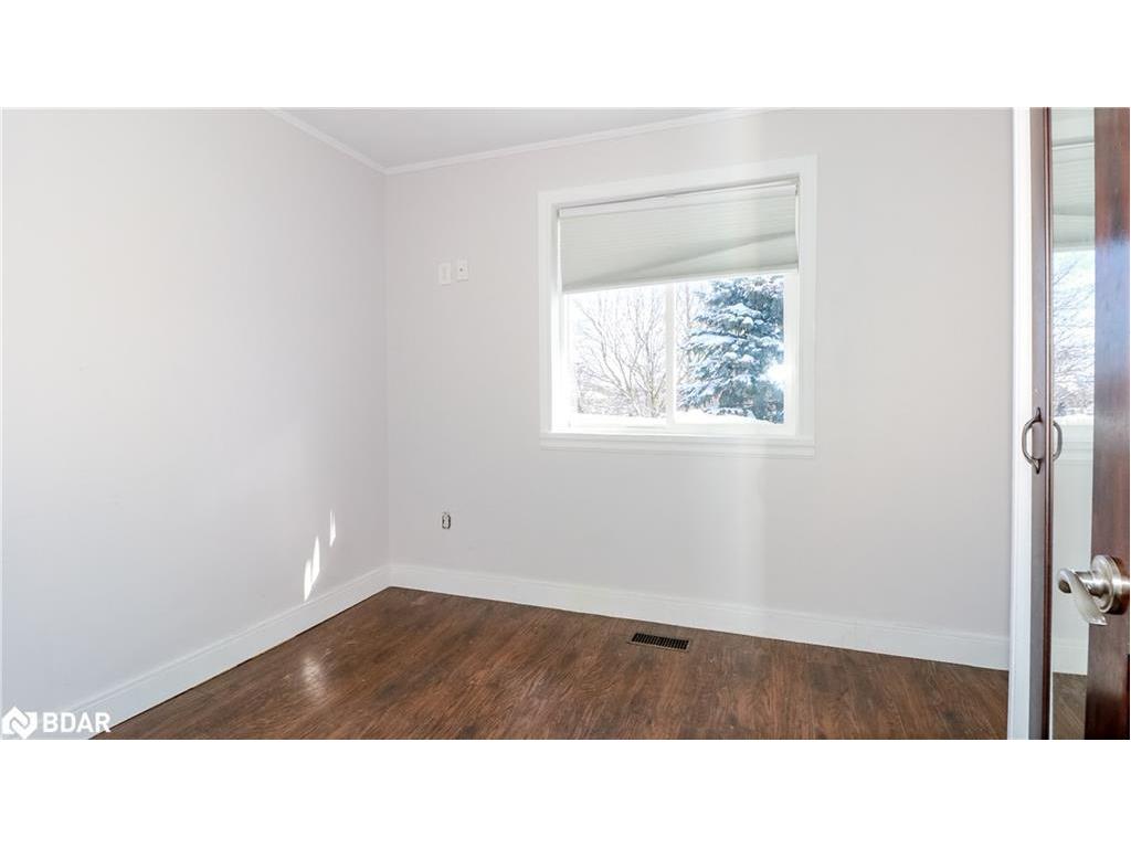 









104


Brown

Street,
Barrie,




ON
L4N 7V6

