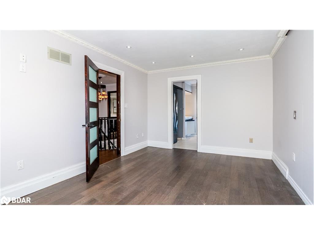 









104


Brown

Street,
Barrie,




ON
L4N 7V6

