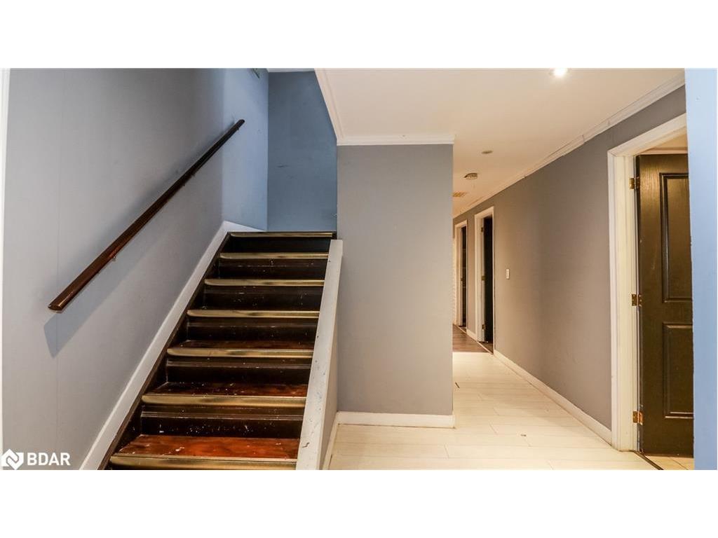 









104


Brown

Street,
Barrie,




ON
L4N 7V6

