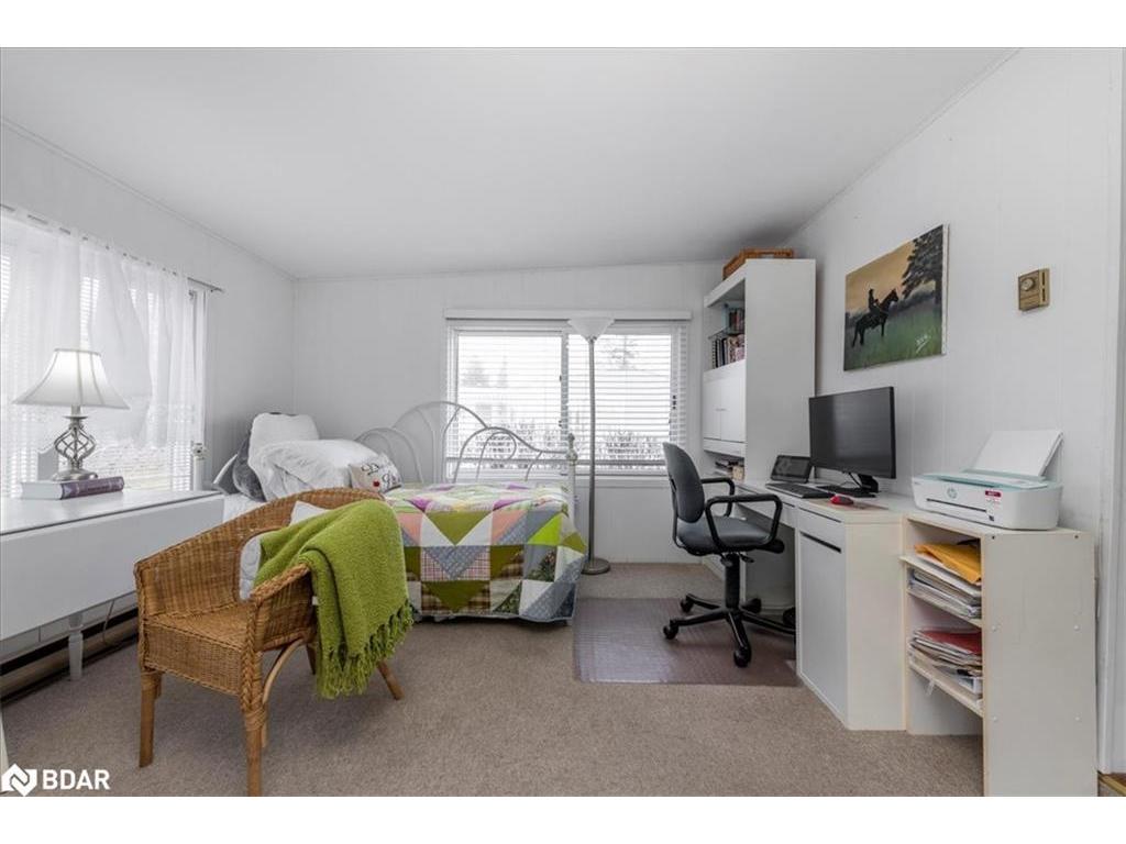 









8


Bonavista Arm

,
Innisfil,




ON
L9S 1P5

