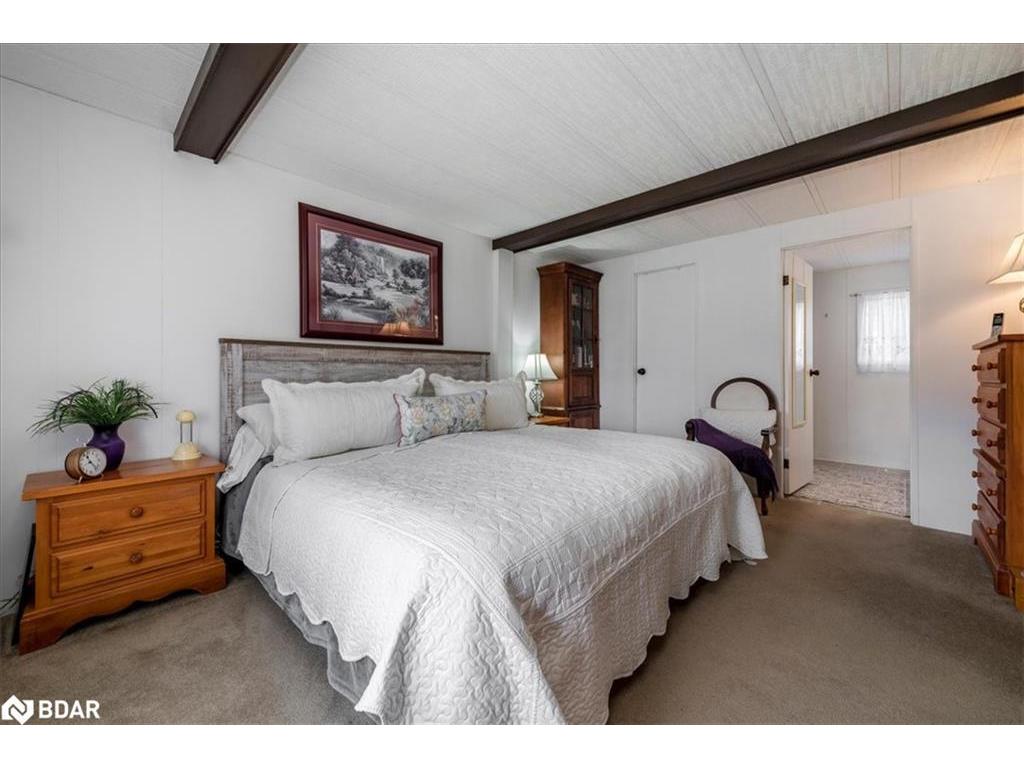 









8


Bonavista Arm

,
Innisfil,




ON
L9S 1P5

