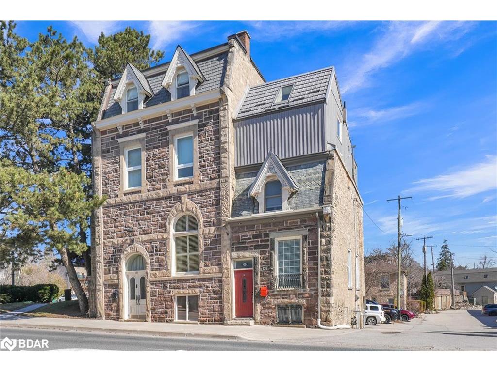 









130


St David

Street South,
Fergus,




ON
N1M 2L3

