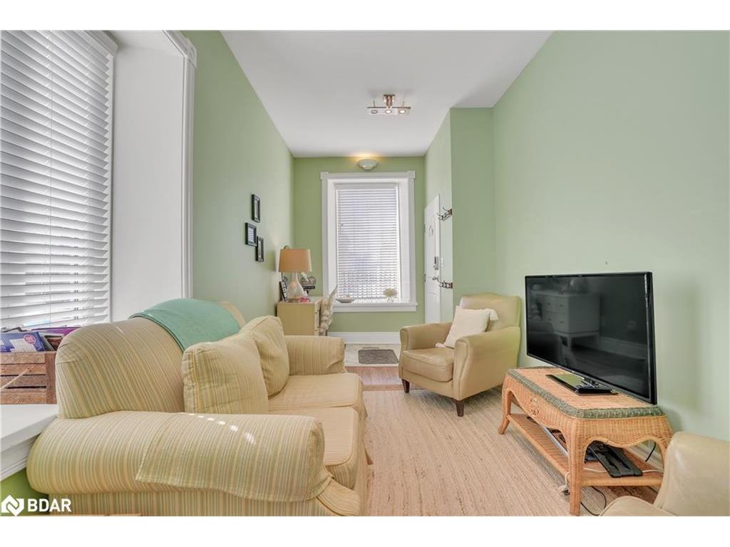 









130


St David

Street South,
Fergus,




ON
N1M 2L3

