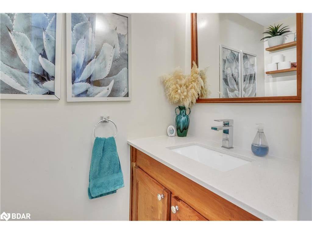 









130


St David

Street South,
Fergus,




ON
N1M 2L3


