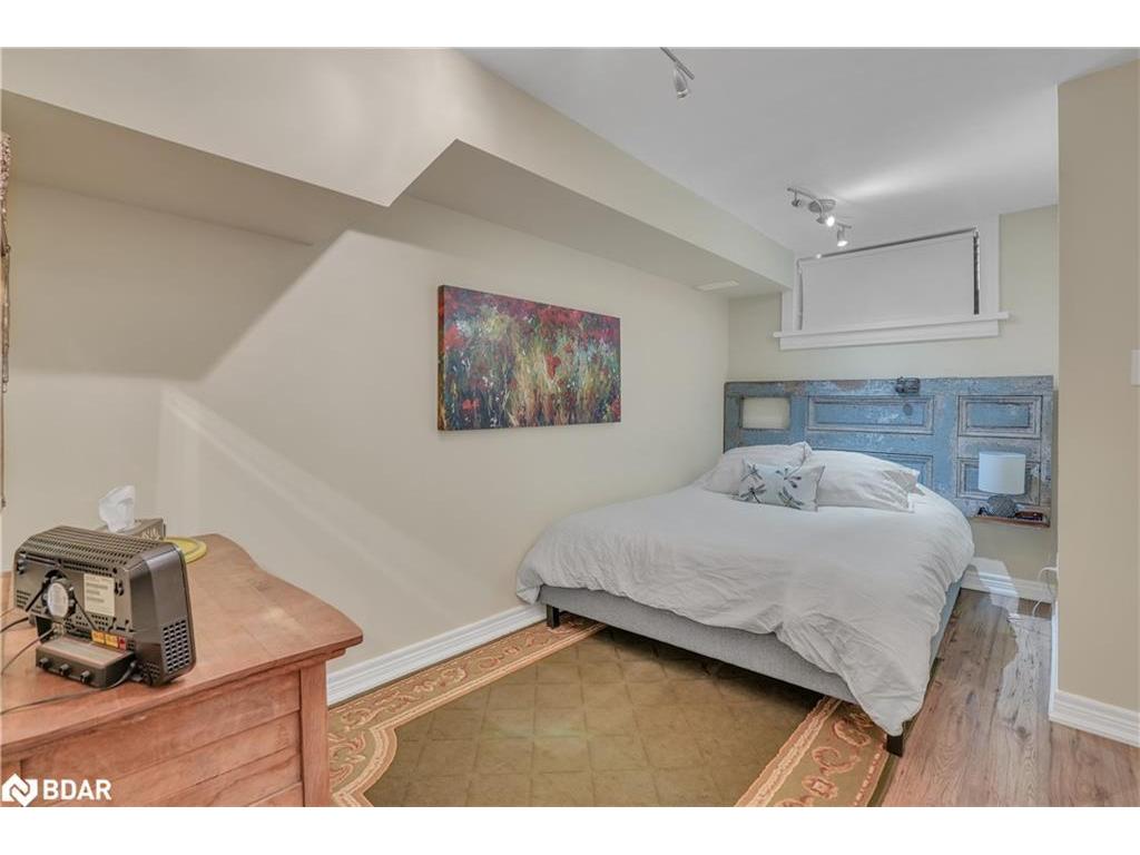 









130


St David

Street South,
Fergus,




ON
N1M 2L3

