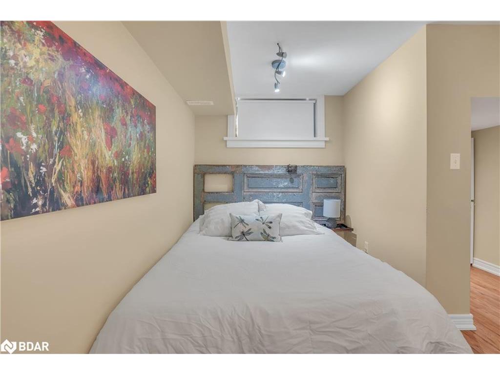 









130


St David

Street South,
Fergus,




ON
N1M 2L3

