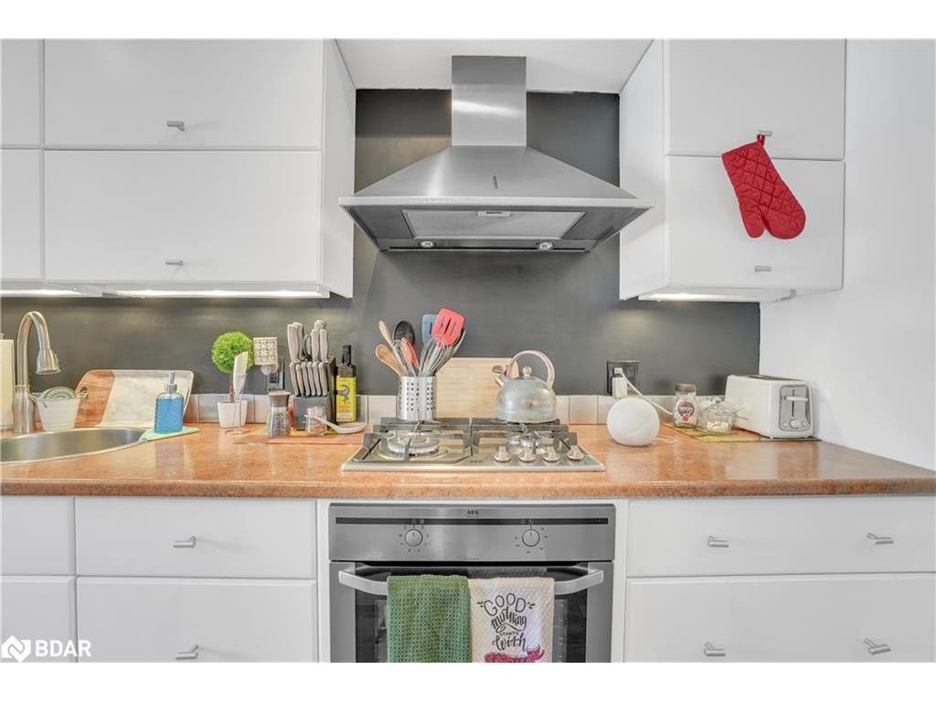 









130


St David

Street South,
Fergus,




ON
N1M 2L3

