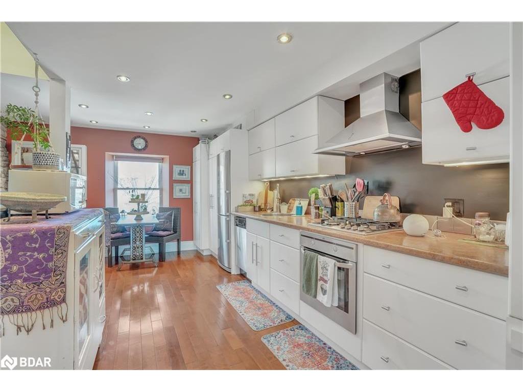 









130


St David

Street South,
Fergus,




ON
N1M 2L3

