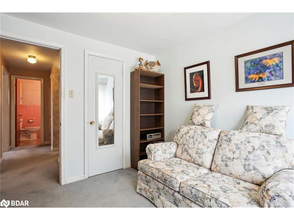 









123


Vista

Drive,
Mississauga,




ON
L5M 1W2

