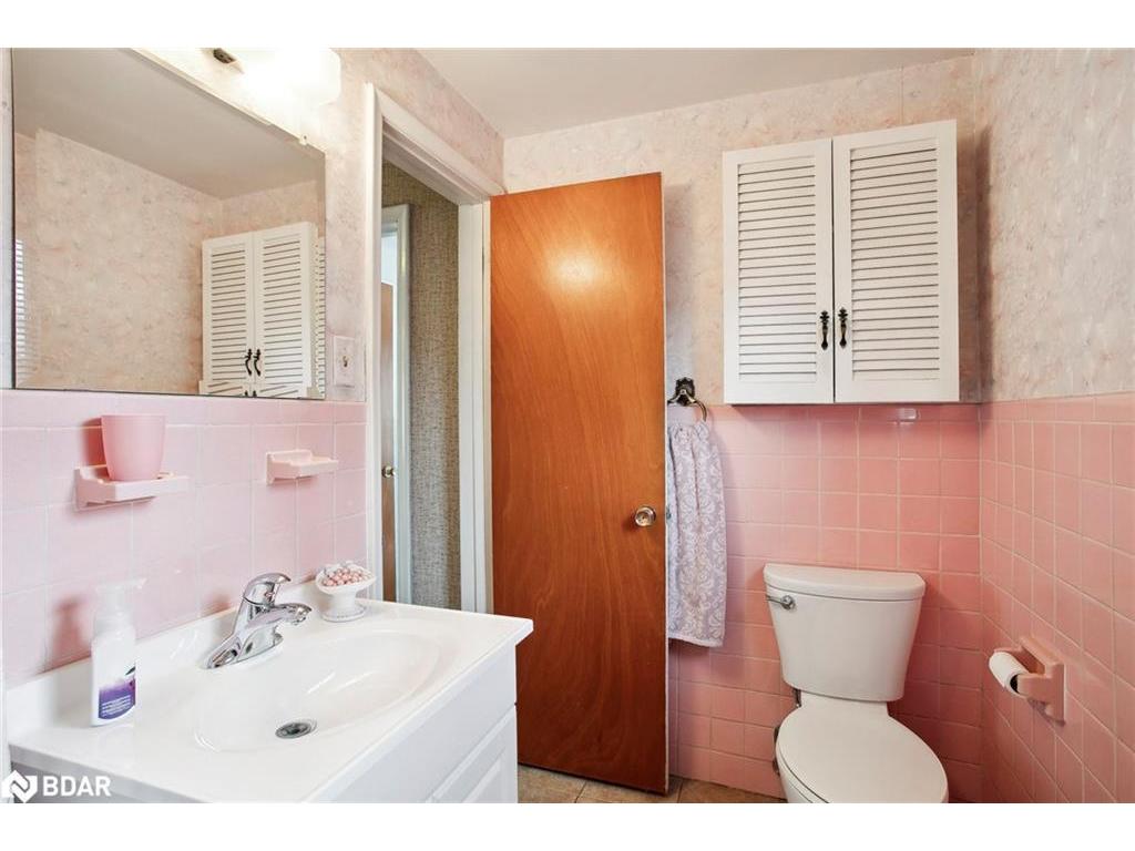 









123


Vista

Drive,
Mississauga,




ON
L5M 1W2

