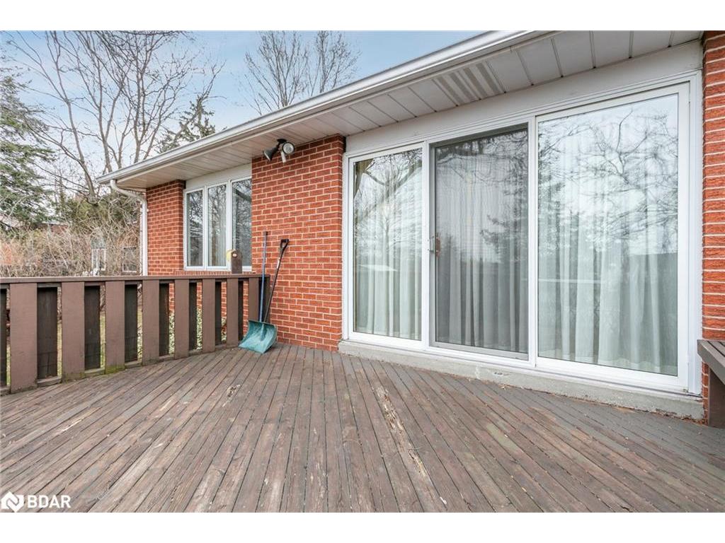 









123


Vista

Drive,
Mississauga,




ON
L5M 1W2

