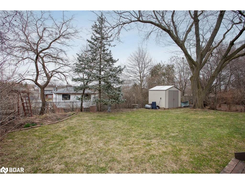 









123


Vista

Drive,
Mississauga,




ON
L5M 1W2

