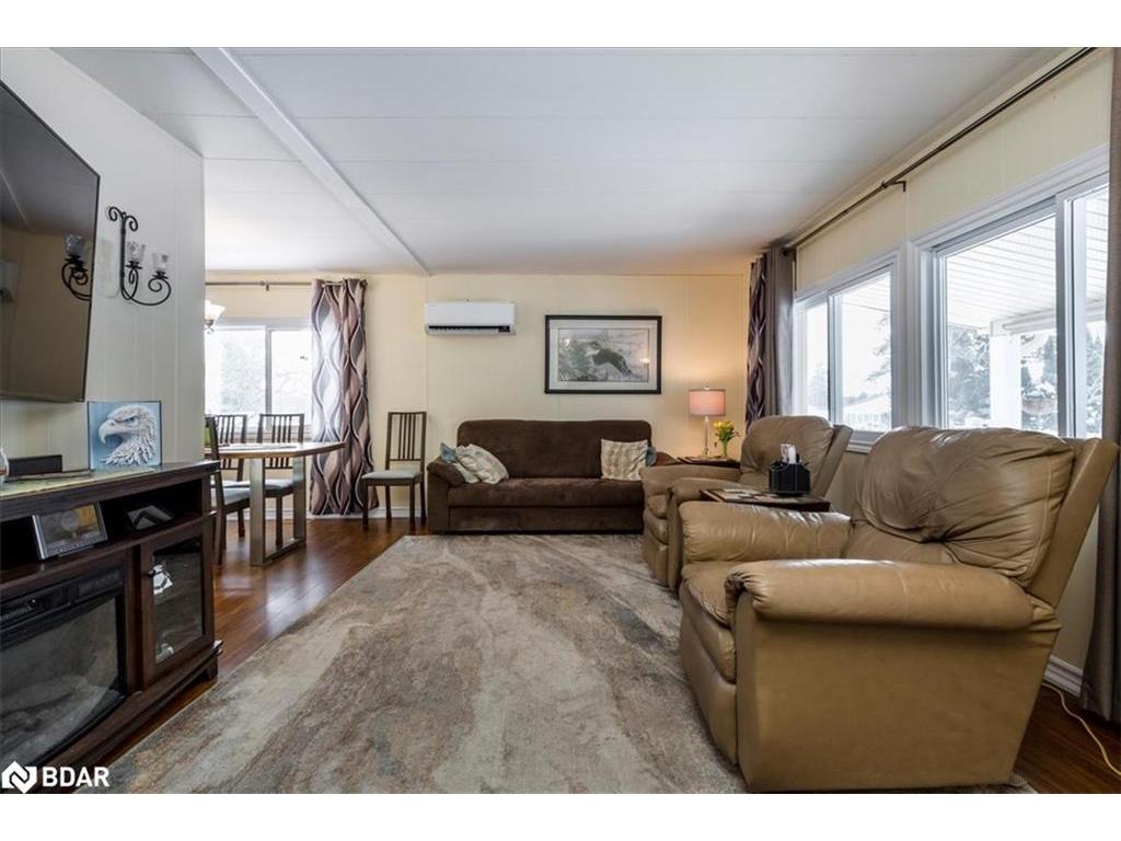 









18


Hawthorne

Drive,
Innisfil,




ON
L9S 1P7

