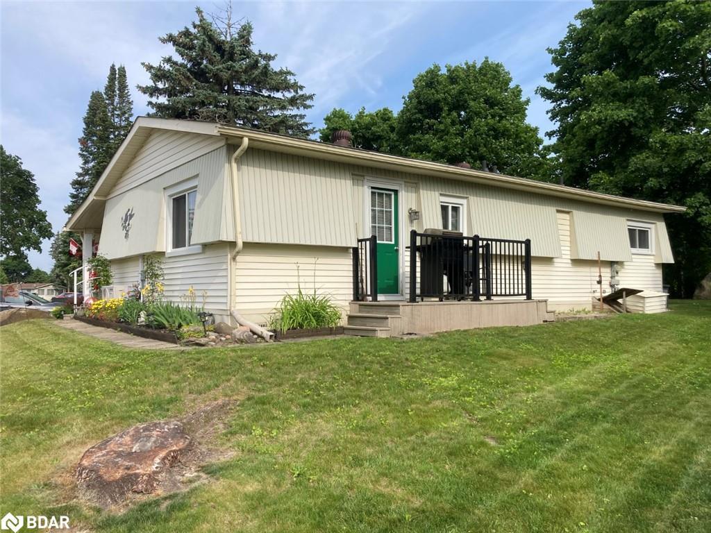 









18


Hawthorne

Drive,
Innisfil,




ON
L9S 1P7

