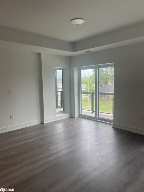 









19B


West

Street, 207,
Fenelon Falls,




ON
K0M 1N9

