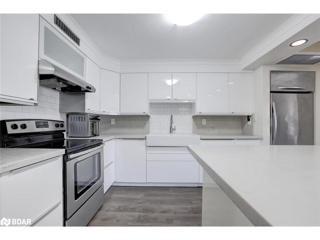 









1400


Dixie

Road, 504,
Mississauga,




ON
L5E 3E1

