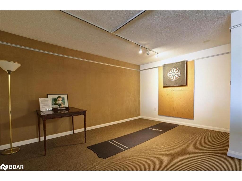 









1400


Dixie

Road, 504,
Mississauga,




ON
L5E 3E1

