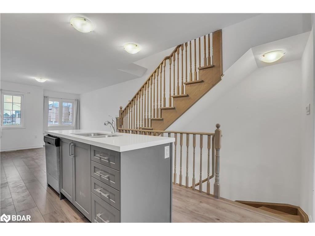 









49


Pumpkin Corner

Crescent,
Barrie,




ON
L9J 0T7

