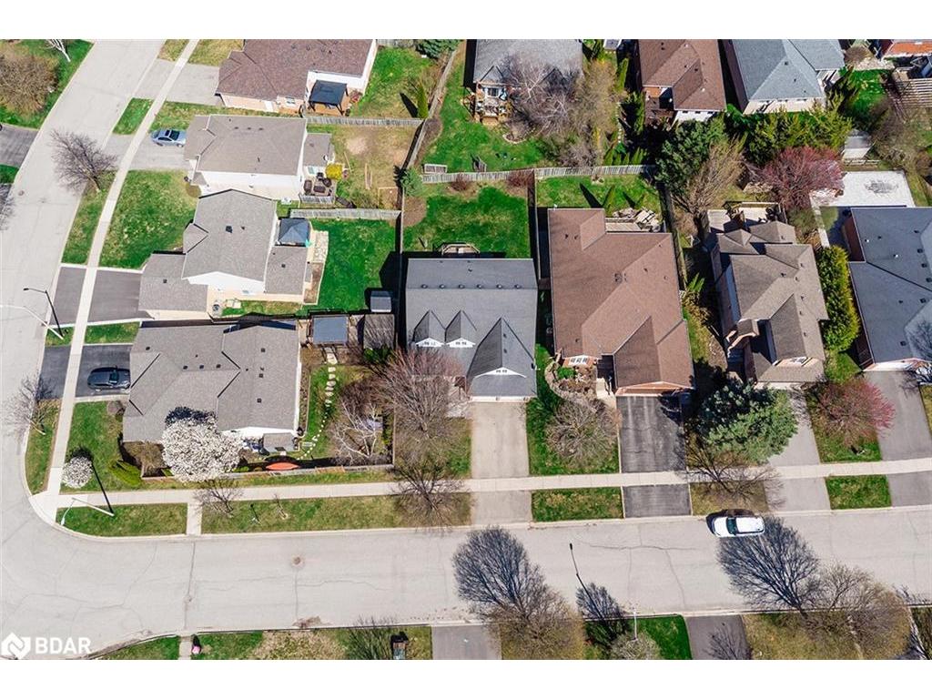 









222


Walsh

Crescent,
Orangeville,




ON
L9W 4Y1

